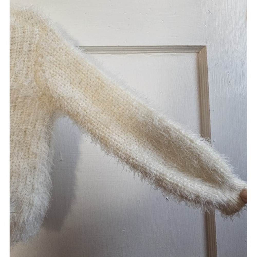 7 FOR ALL MANKIND Baby Girl Super Soft cream Sweater Faux Cardigan Bow 12 months - Picture 3 of 7
